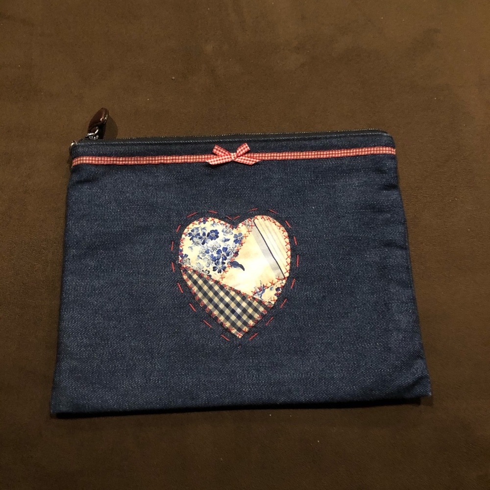 Vintage Brighton pouch